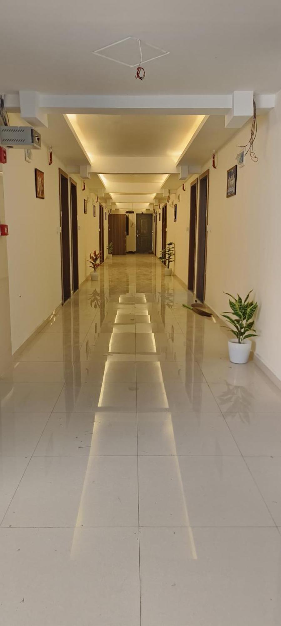 Hotel Royal Night Даман Экстерьер фото
