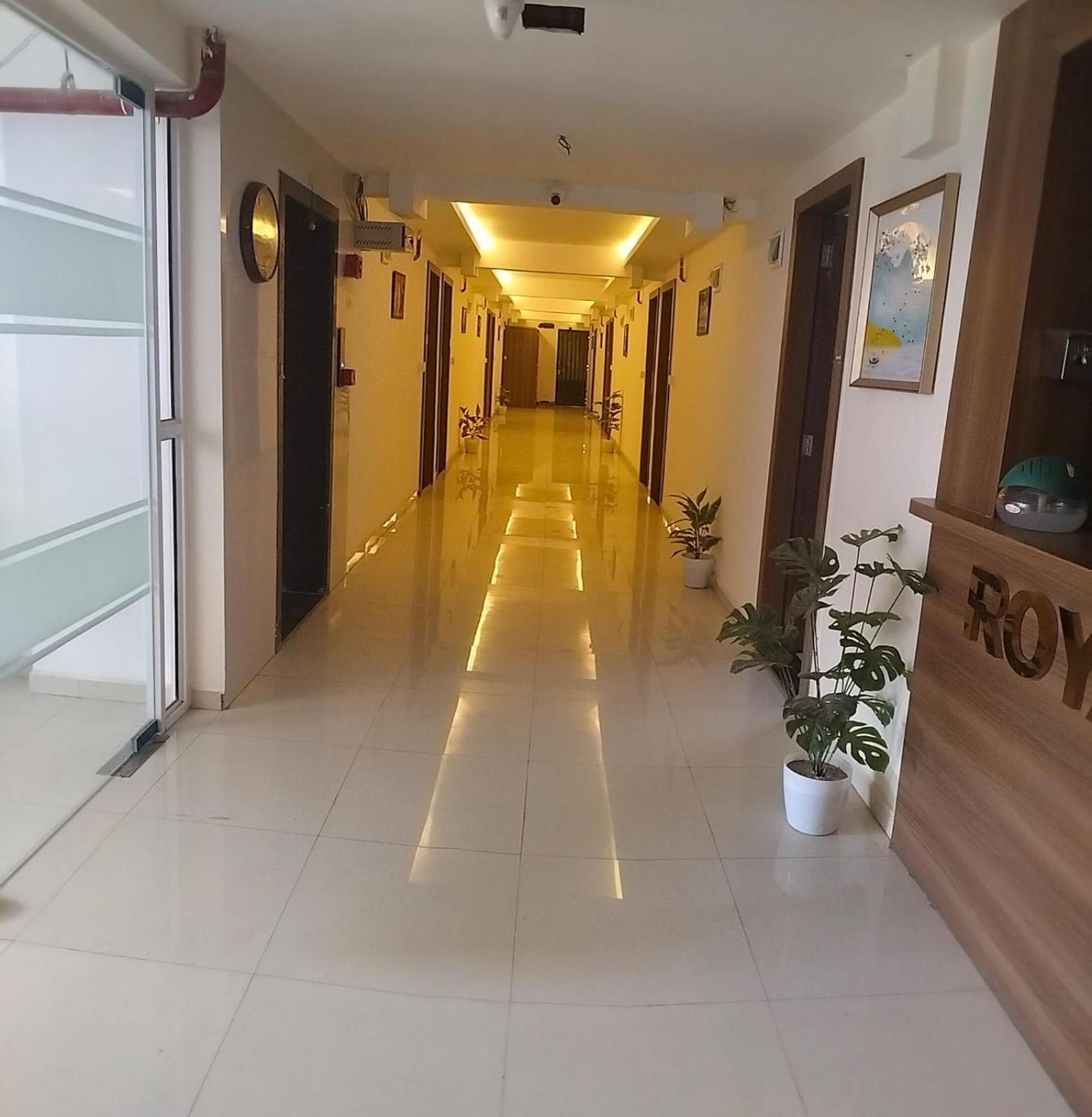 Hotel Royal Night Даман Экстерьер фото